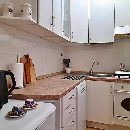 Marconi 5d Studio, A 2 Min Duomo, Self Check-in, Wi-fi Rum i privatbostad Biella